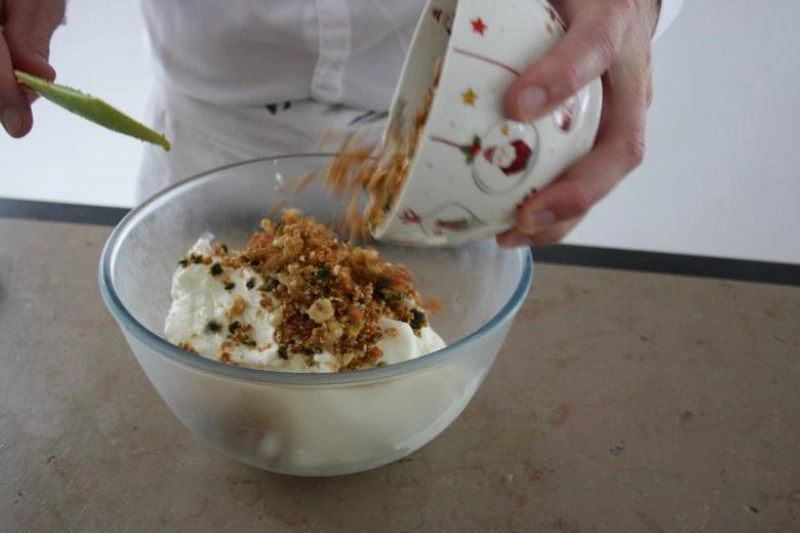 Mélange avec les fruits confits